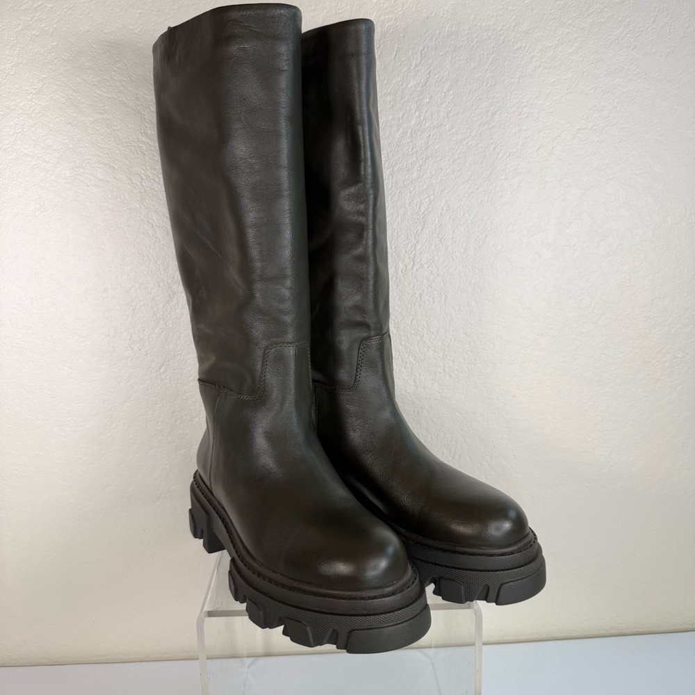 Aqua Private Label Kiki Tall Leather Lug Soles Platform Boots 10 (Fits like 11) - Picture 4 of 16